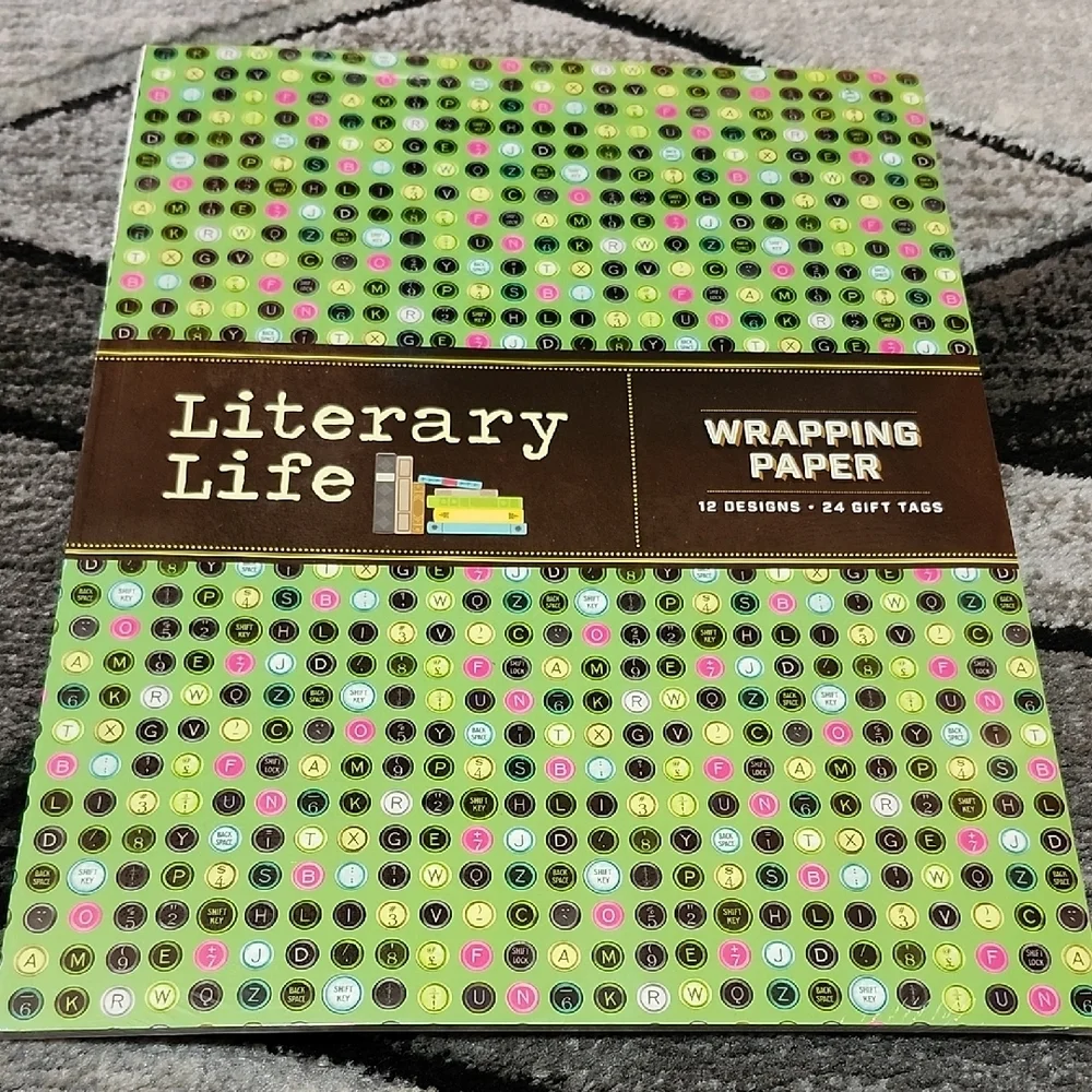 LITERARY LIFE WRAPPING PAPER BOOK-STYLE 12 DESIGNS + 24 GIFT TAGS 2015 NWT